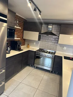 Secure 4-Bedroom And 3-Bathroom Townhouse In Nature Street, Northriding