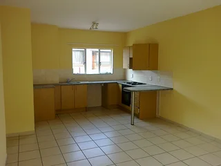 Secure 2-bedroom And 1-bathroom Apartment In Thomas Street, Meredale