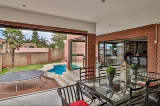 Spacious, Stylish & Exceptionally Private Home in Secure Boomed-Off Enclave