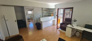 Bright, secure ground floor office suite, situated on the busy Constantia Main Road.