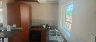 Secure 3-Bedroom And 3-Bathroom Cluster In Buccleuch