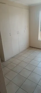 Secure 3-Bedroom And 3-Bathroom Cluster In Buccleuch