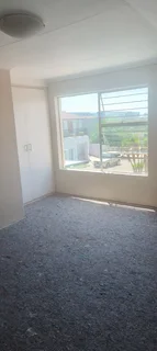 Secure 3-Bedroom And 3-Bathroom Cluster In Buccleuch