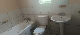 Secure 3-Bedroom And 3-Bathroom Cluster In Buccleuch