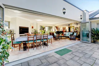 A Garden Paradise Meets Modern Family Living