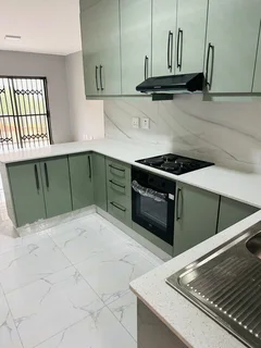 Modern, new secured unit to let