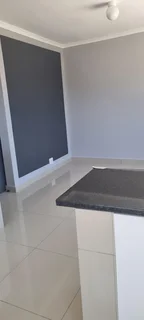 Freestanding 3 bed house to let