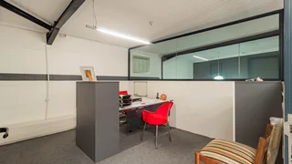 Prime 205m² Office &amp; Warehouse Space – Millennium Park, Parow