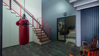 Prime 205m² Office &amp; Warehouse Space – Millennium Park, Parow