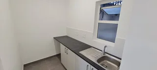 A- grade new warehouse, safe &amp;secure with &#39;mod cons&#39;