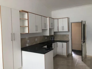 Tw beds -Two baths and two parking bays!!