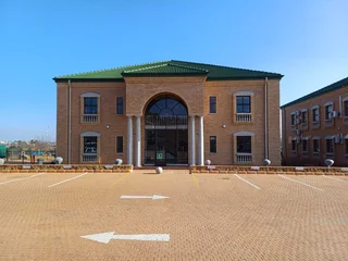 700 Sqm office to let in Highveld Centurion