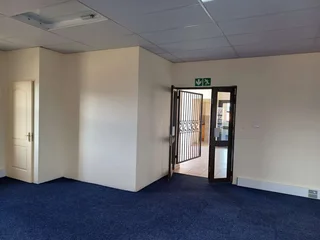 700 Sqm office to let in Highveld Centurion