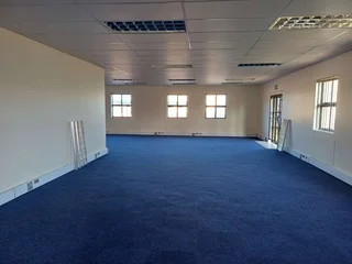 700 Sqm office to let in Highveld Centurion