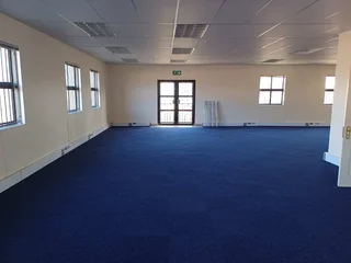 700 Sqm office to let in Highveld Centurion