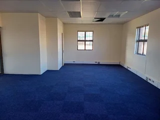 700 Sqm office to let in Highveld Centurion