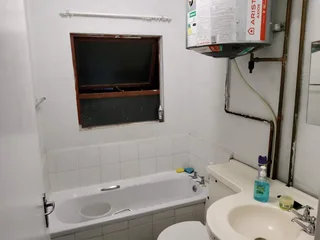 **Charming 3-Bedroom Family Home Perfect for First-Time Buyers or Investment**