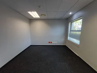142 sqm office to let - Highveld Centurion