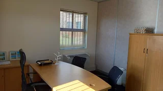 Beautifull office with mezzanine floor available to let in Highveld Centurion