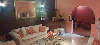 Beautifully Designed 3-Bedroom Family Home – Entertainer’s Dream!