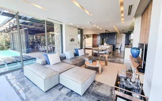 SOLE MANDATE - Modern, upmarket home situated in Leadwood Loop, Zimbali