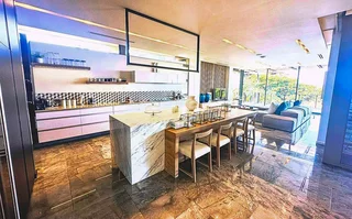 SOLE MANDATE - Modern, upmarket home situated in Leadwood Loop, Zimbali