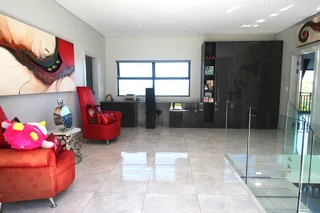 Elegant 4-Bedroom Family Home with Modern Luxury