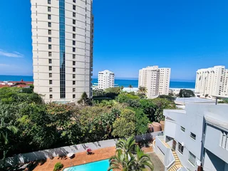 Charming 3-Bedroom Apartment with Sea Views in Umhlanga