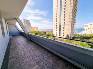 Charming 3-Bedroom Apartment with Sea Views in Umhlanga