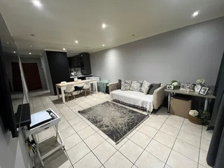 Stunning 2 Bedroom Apartment