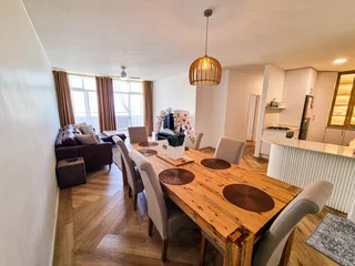 Charming 3-Bedroom Apartment with Sea Views in Umhlanga