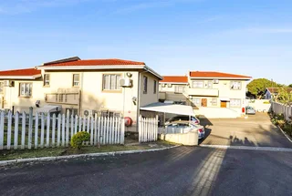 4 bedroom Duplex in Avoca