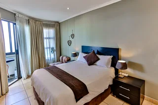 Beautiful apartment with stunning ocean views