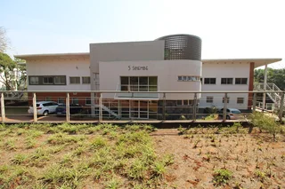 Outstanding Commercial Investment Opportunity!!