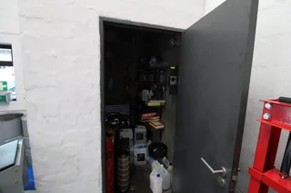 SOUGHT AFTER WAREHOUSE FOR SALE