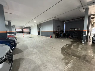 Warehouse/showroom In Umhlanga