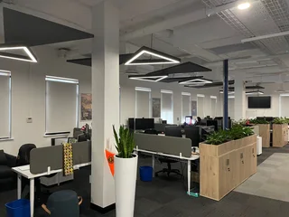 PREMIUM GRADE OFFICE - LA LUCIA RIDGE