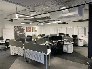 PREMIUM GRADE OFFICE - LA LUCIA RIDGE