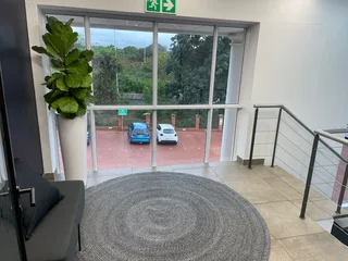 PREMIUM GRADE OFFICE - LA LUCIA RIDGE