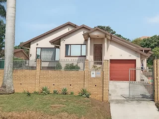 Here’s the Perfect Opportunity to Settle in a Well-Loved, Family-Friendly Neighborhood