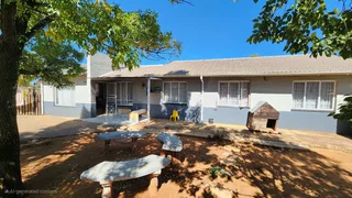 Welcome to Fauna, Bloemfontein, where opportunity and comfort converge at an unbeatable price of ...