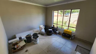 Welcome to Fauna, Bloemfontein, where opportunity and comfort converge at an unbeatable price of ...