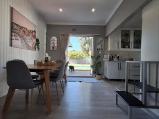 **Charming Three-Bedroom Home with Separate Cottage in Brackenhurst**