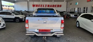 NEAT Toyota Hilux 3.0 D-4D D/Cab Raider Legend 45 AT for sale!