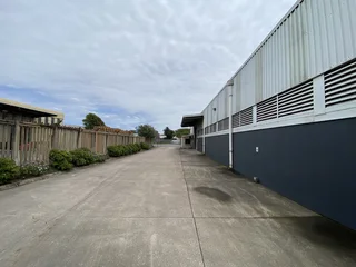 19 000m2 Warehouse with 18 000m2 Yard Prospecton