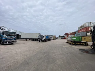 19 000m2 Warehouse with 18 000m2 Yard Prospecton