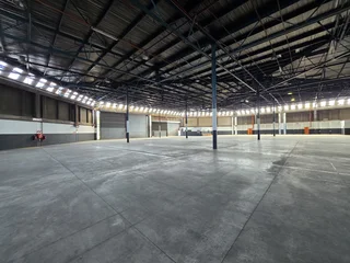 Neat Warehouse available To Let in a secure 24hr Industrial Park.