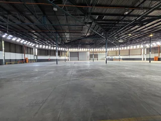 Neat Warehouse available To Let in a secure 24hr Industrial Park.