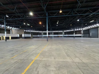 Neat Warehouse available To Let in a secure 24hr Industrial Park.