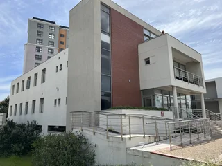 300 m2 Ground Floor office To Let in Century City